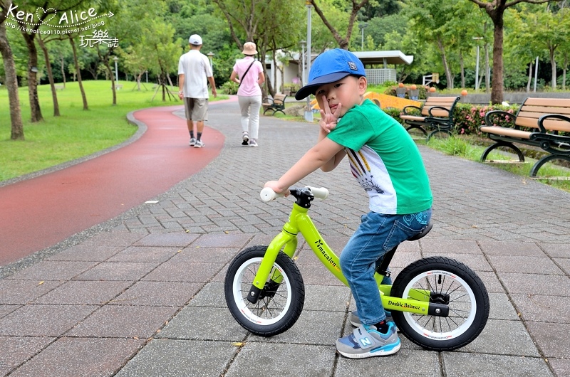 2017.07Double Balance兒童滑步車、平衡車11.jpg