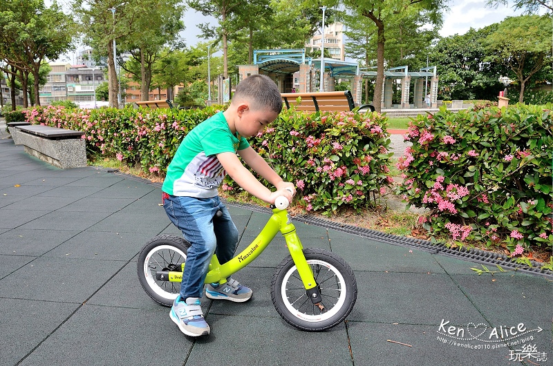 2017.07Double Balance兒童滑步車、平衡車14.jpg