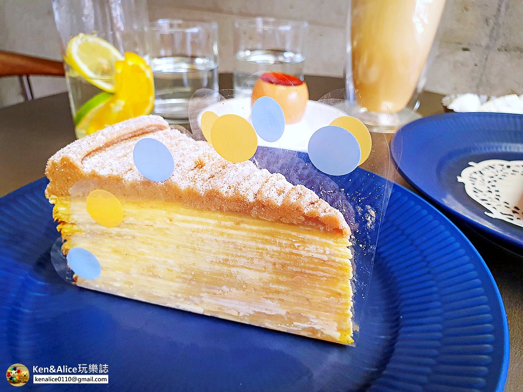 台南美食-深藍千層蛋糕