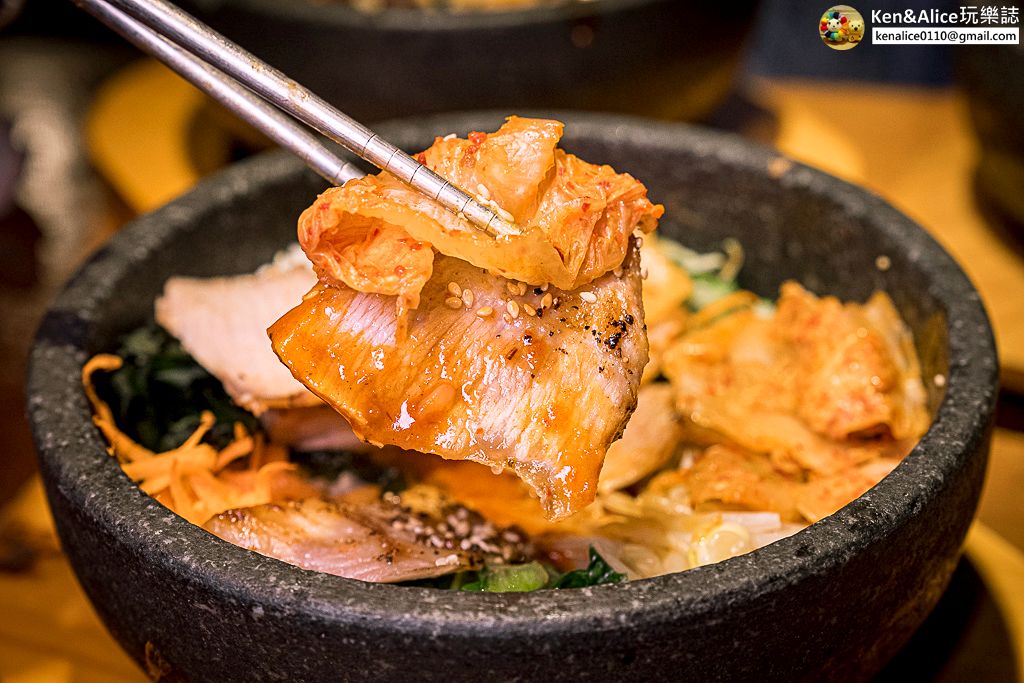 台北中山美食-四米大石鍋拌飯