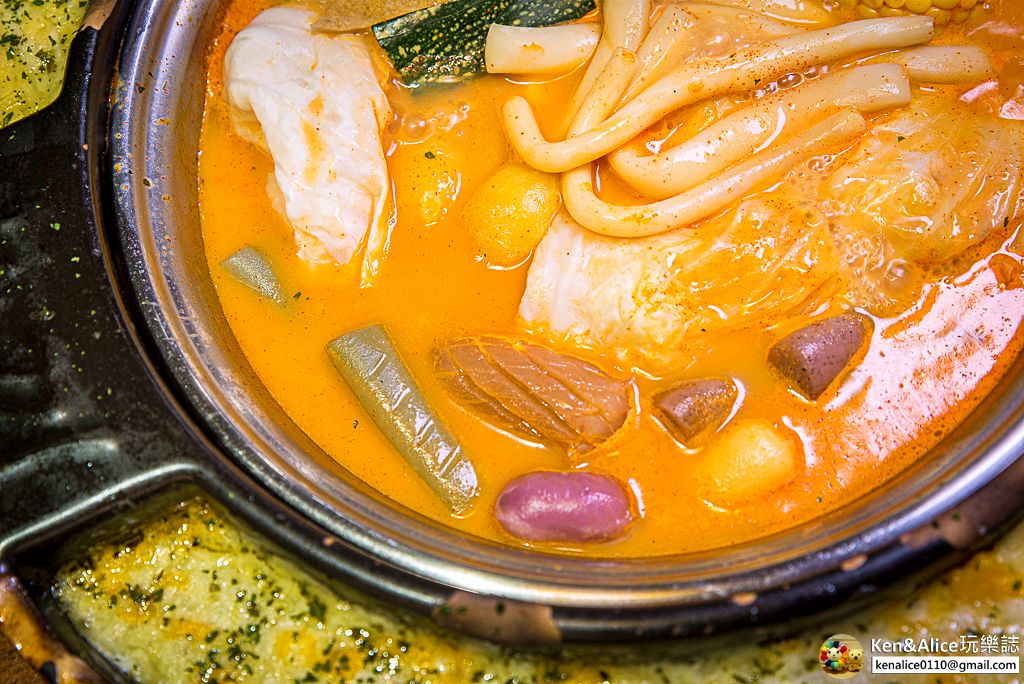 新莊美食-兩餐韓國年糕火鍋吃到飽