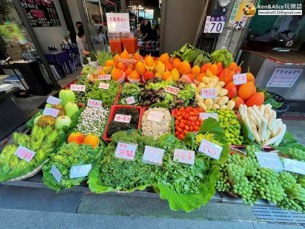 最新烏來老街餐廳推薦-野菜屋