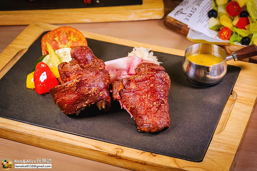 宜蘭美食推薦-米蘭騎兵團牛排餐廳