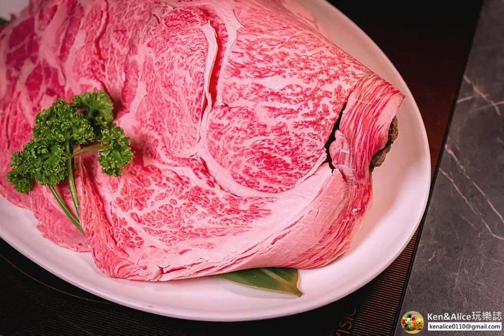 台北高級火鍋-二本松涮涮鍋-松葉蟹和牛套餐