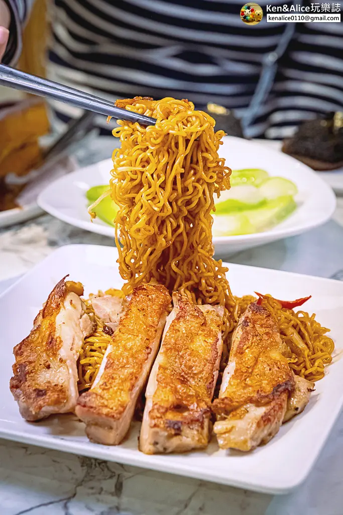 東區美食-荷李活茶街(sogo餐廳)