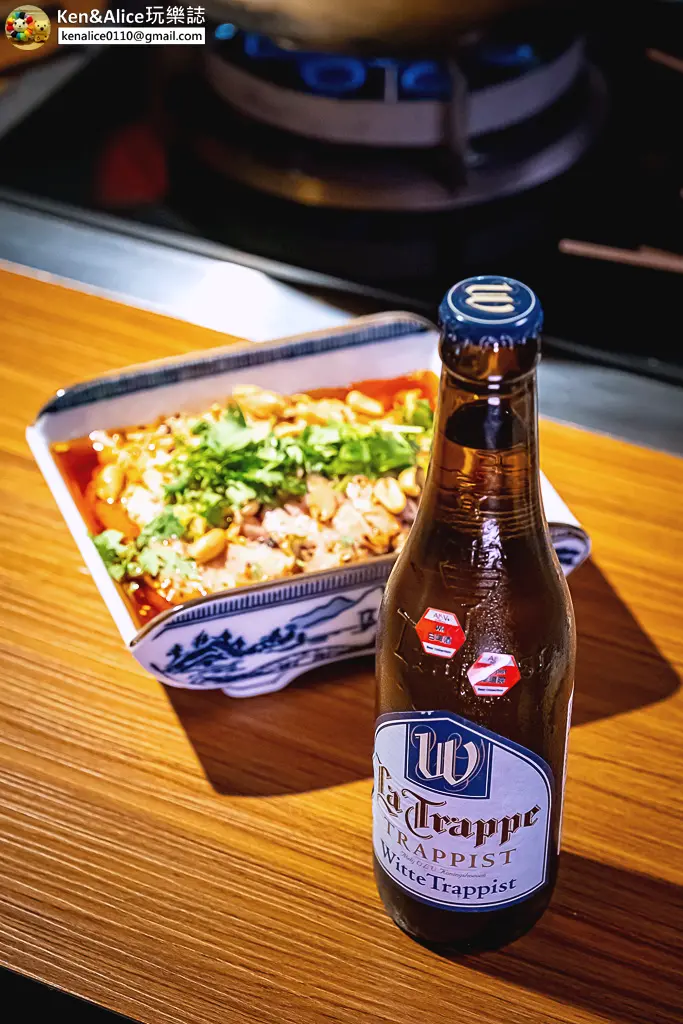 台北西門美食-ABV串串啤酒館-重慶火鍋